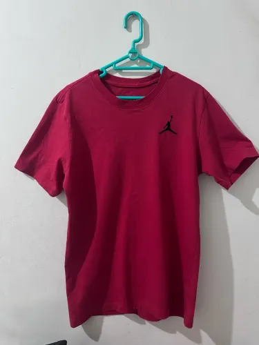 Camiseta Jordan Jumpman Original Vermelho Vinho - M