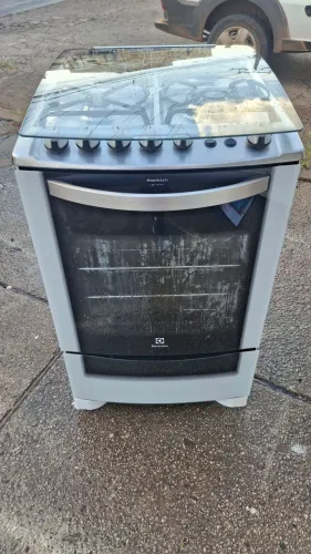 FOGÃO ELECTROLUX 4 BOCAS COM GRILL SEMI-NOVO