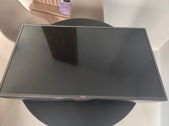 TV LG  42LA6200