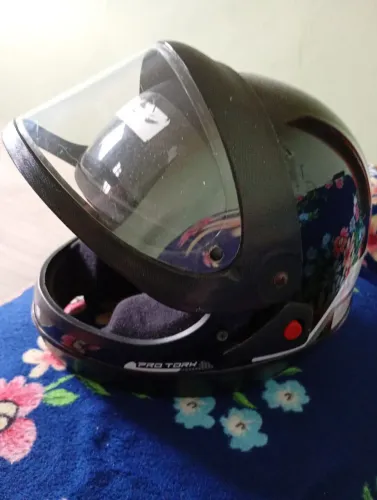 Vendo capacete 58