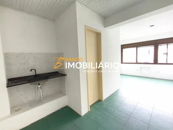 Apartamento mobiliado no bairro Cidade Baixa, em Porto Alegre.