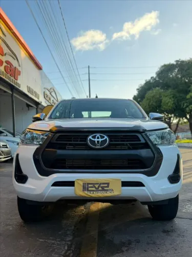 Toyota Hilux CD 4X4 2.8 Diesel Mec. 2022