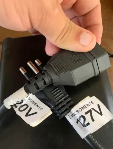 Autotransformador de 220V/127V - NA CAIXA!!