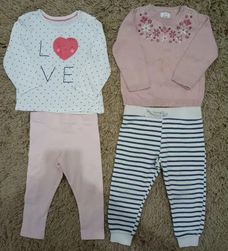 Conjunto de roupa de menina