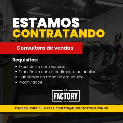 Consultora de vendas em academia