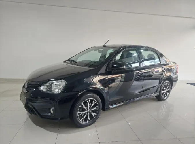 Toyota Etios Platinum Sed. 1.5 Flex 16V 4P Aut. 2017
