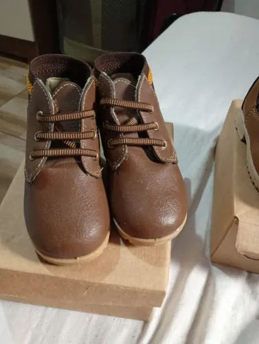 Bota menino