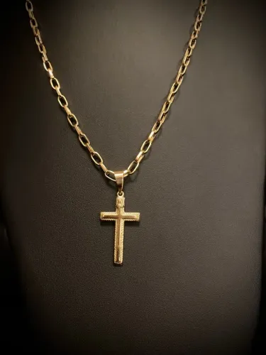 Corrente Cartier Alongado com Pingente em Ouro 18K 750