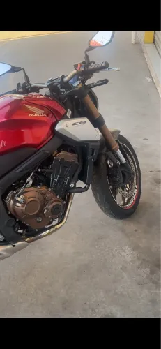 Cb650R ANO 2022 R$47.000