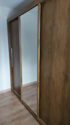 Guarda-Roupa Casal 3 Portas em MDP/MDF