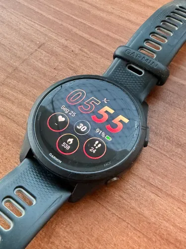 Smartwatch garmin 265 music amoled