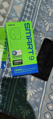 Smartphones infinix Smart 9 seminovo