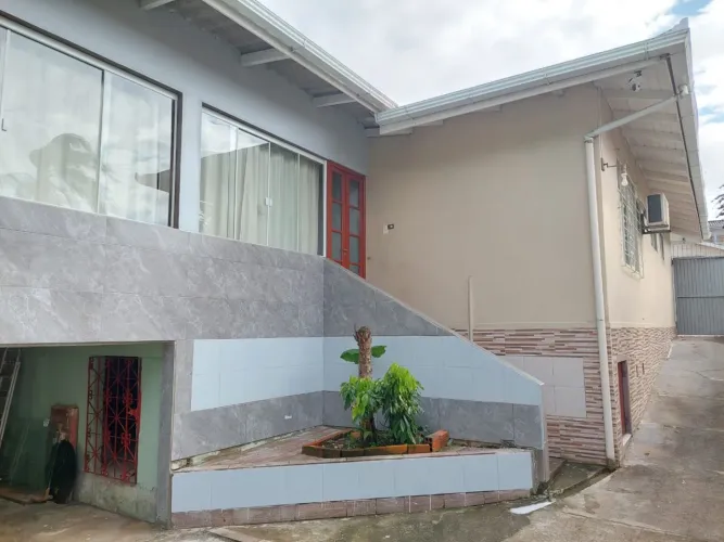 Aluga se lindo apto em São José 