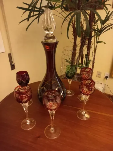 Conjunto de Licoreira com Taças de Cristal