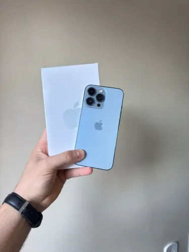 ?iPhone 13 Pro, em perfeito estado ?