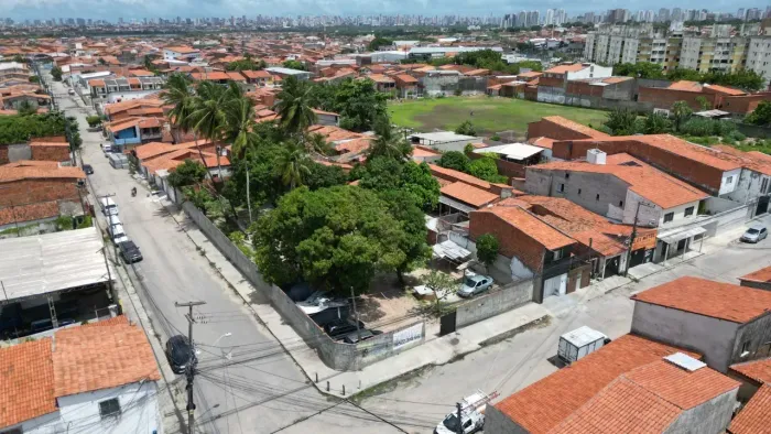 Oportunidade ótimo terreno esquina Cidade dos Funcionários