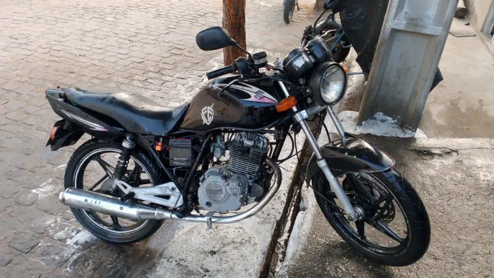 Moto atrasada com recibo em branco