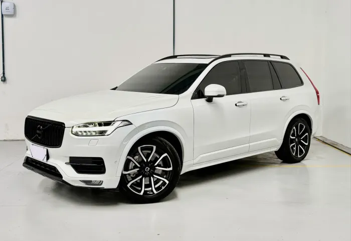 Volvo XC 90 T-6 Momentum 2.0 320cv 5P 2019