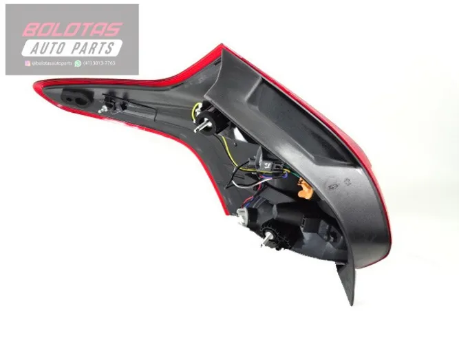 Lanterna Traseira Lado Direito - Ford Focus Hatch 2014/2016
