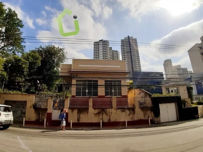 Aluguel - Casa Comercial no Centro de Nova Iguaçu