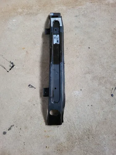 Travessa Alma Dianteira Fiat Novo Uno Novo Fiorino 51838097