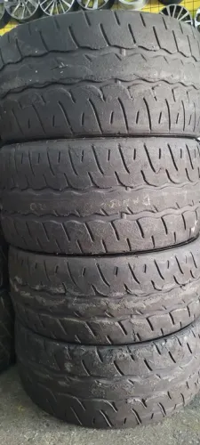 Par Pneu 245/35R20 Yokowama Neova Track Day arrancada 65% vida