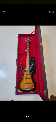 Baixo Warwick rockbass 5 cordas com case