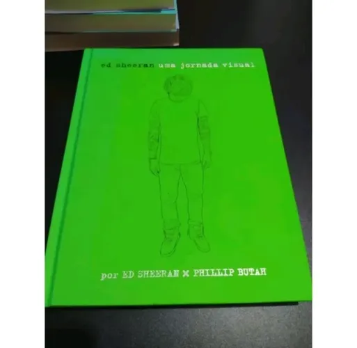 LIVRO ED SHEERAN UMA JORNADA VISUAL CAPA DURA