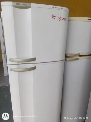 REFRIGERADOR ELECTROLUX DC39 220V