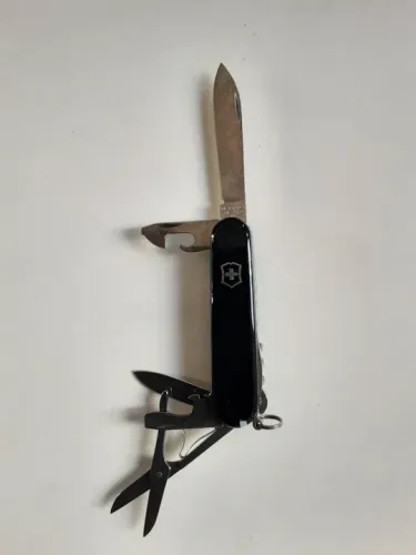 Canivete Victorinox Huntsman Black