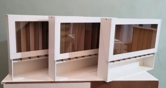 Expositor de Cigarros Branco com 9 raias