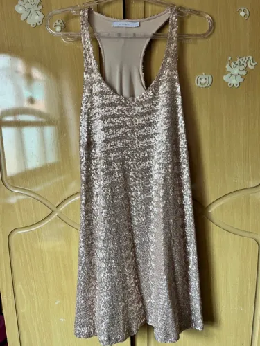 Vestido de festa em Paetê