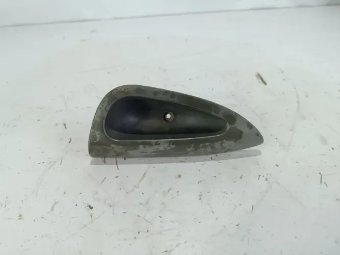Puxador interno de porta lado esquerdo Renault Scenic 02-10