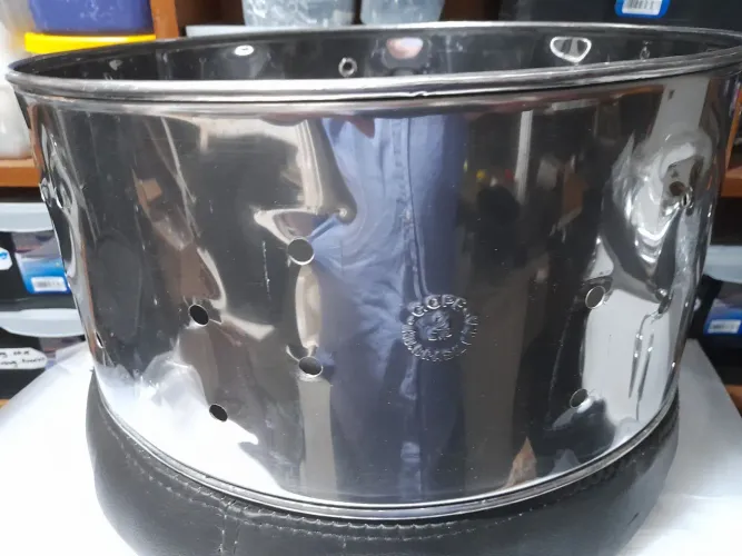 Casco de caixa de Bateria musical.  14 X 6,5. Inox .metal