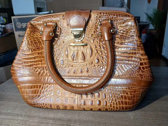 Bolsa Couro Cor Amêndoa Grande