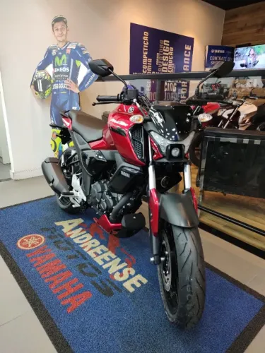 Yamaha Fz 15// MACELO