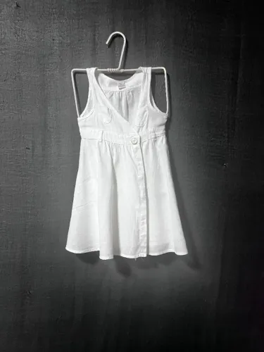 Vestido tamanho 2/ 3 anos