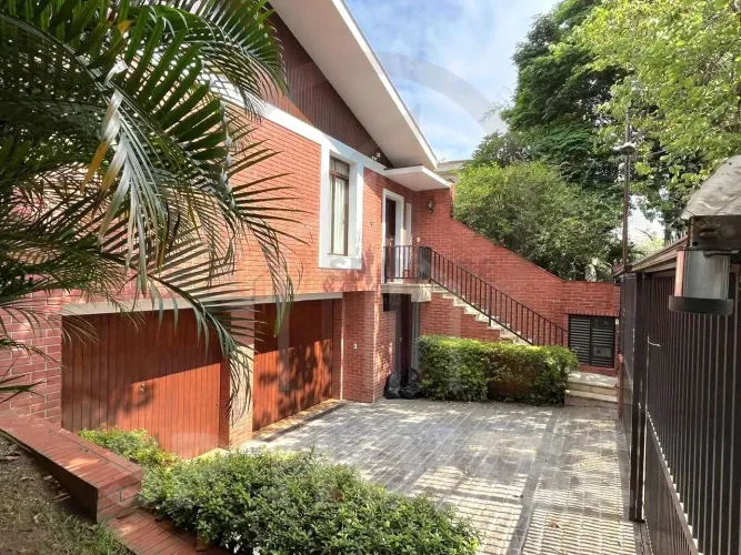 Casa térrea para locação Saúde, 4 quartos, 2 suites, 5 vagas, piscina, 317m²,