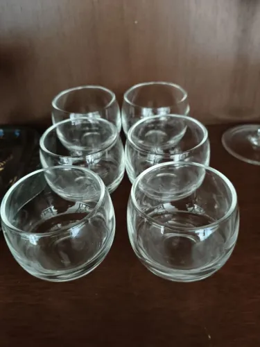Copos de licor estilo Orrefor