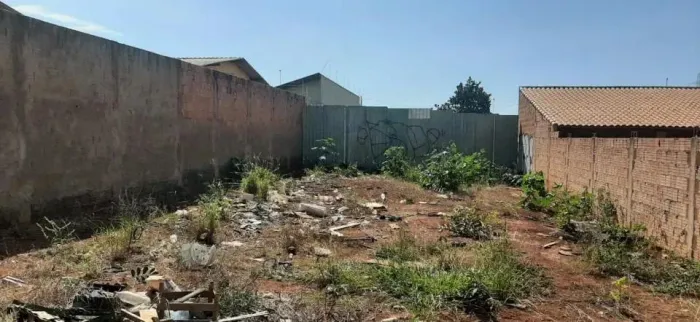 Campo Grande - Terreno Padrão - Residencial Aquários I