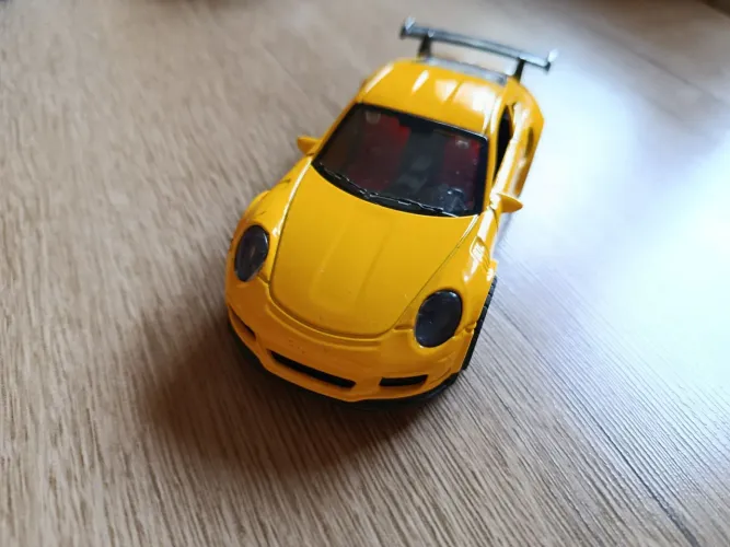 Miniatura Porsche Amarela