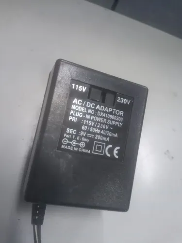 fonte carregador bivolt 9V uso diversos