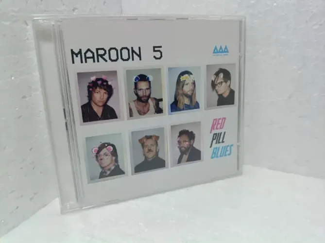 CD Maroon 5 - Red Pill Blues (2017) 222 Recors / Interscope (Duplo - Deluxe)