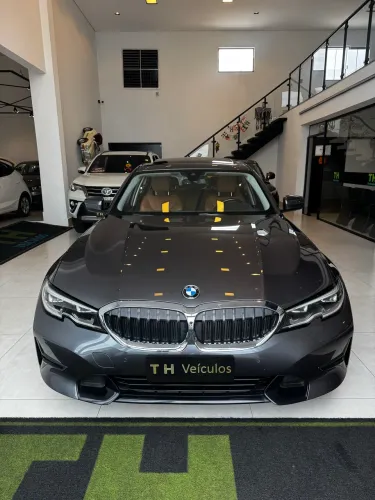 BMW 320I A Modern/sport TB 2.0/a.flex 16V 4P 2022