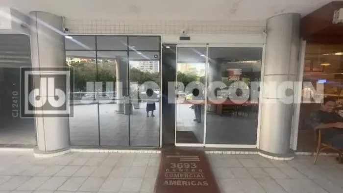 JBB71405 Barra da Tijuca sala comercial 29 m2 pronta para atendimento 1 vaga