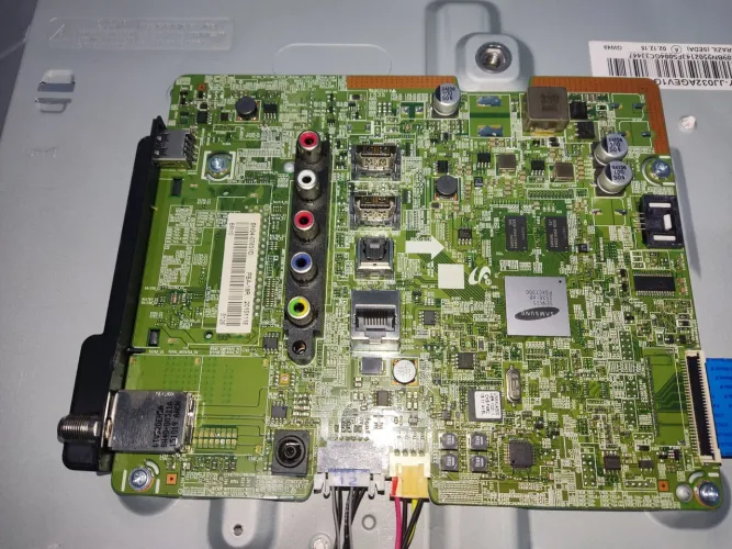 Placa Principal Tv Samsung Un32j4300ag Un32j4300 Bn94-07831d