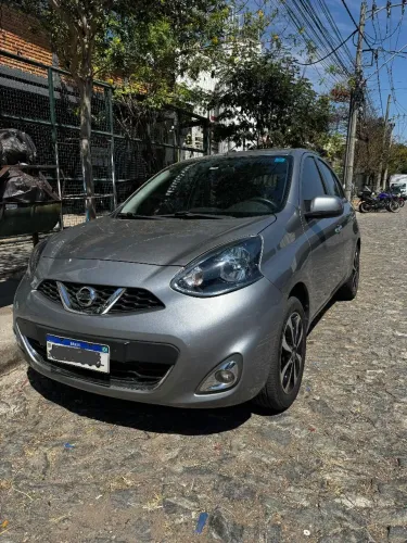 Nissan March SL 1.6 16V Flex Fuel 5P 2015