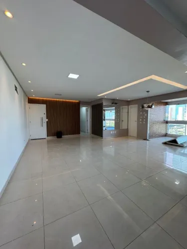 Apartamento na Península, 163 M², Projetado, Climatizado