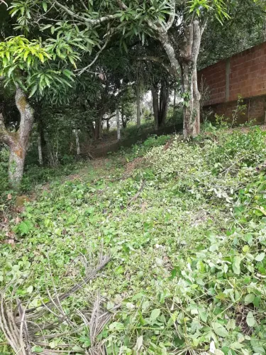 Terreno Santa Mônica(aceito valor parcelado +entrada))