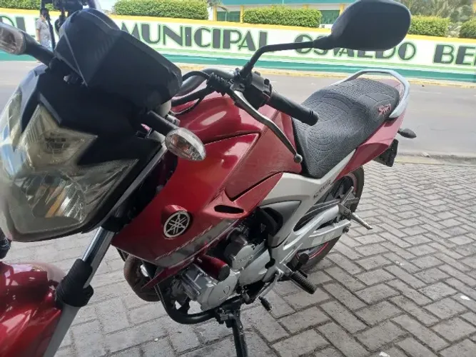 Fazer  250 mas  nova pe